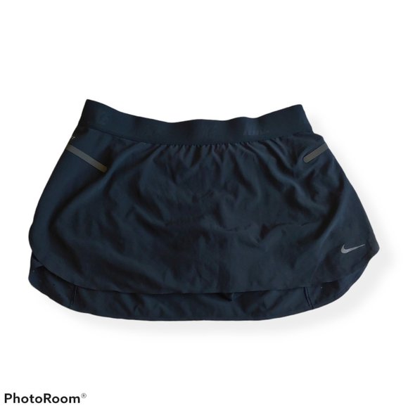 Nike dri-fit black skort tennis golf